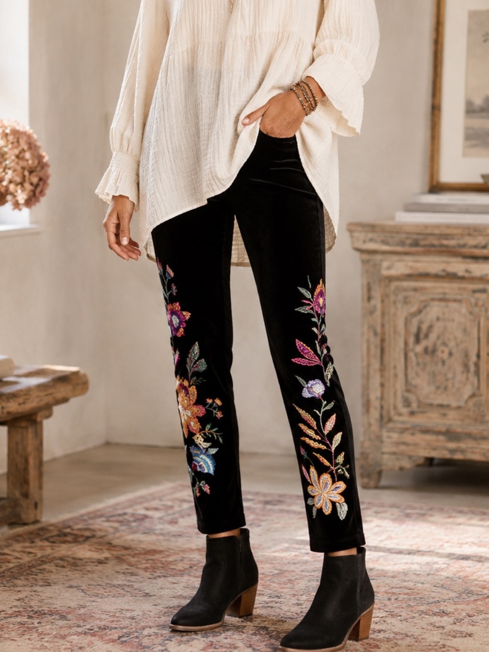 Johnny Was Sandra Embroidered Velvet Leggings XL NWOT